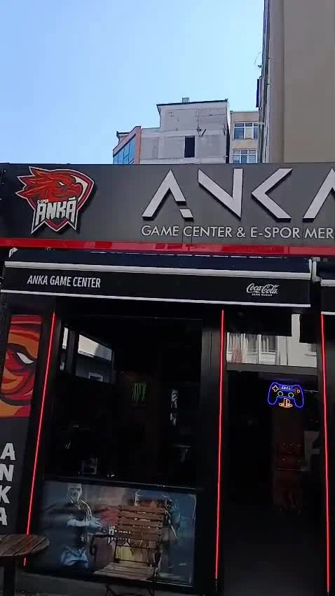 Anka Game Center Kızılay P1.86 GOB LED ekran gerçek cephe görüntüsü