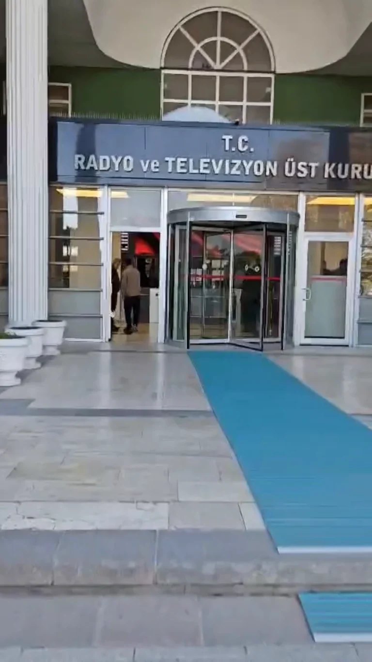 RTÜK Bilkent yerleşkesinin giriş alanı